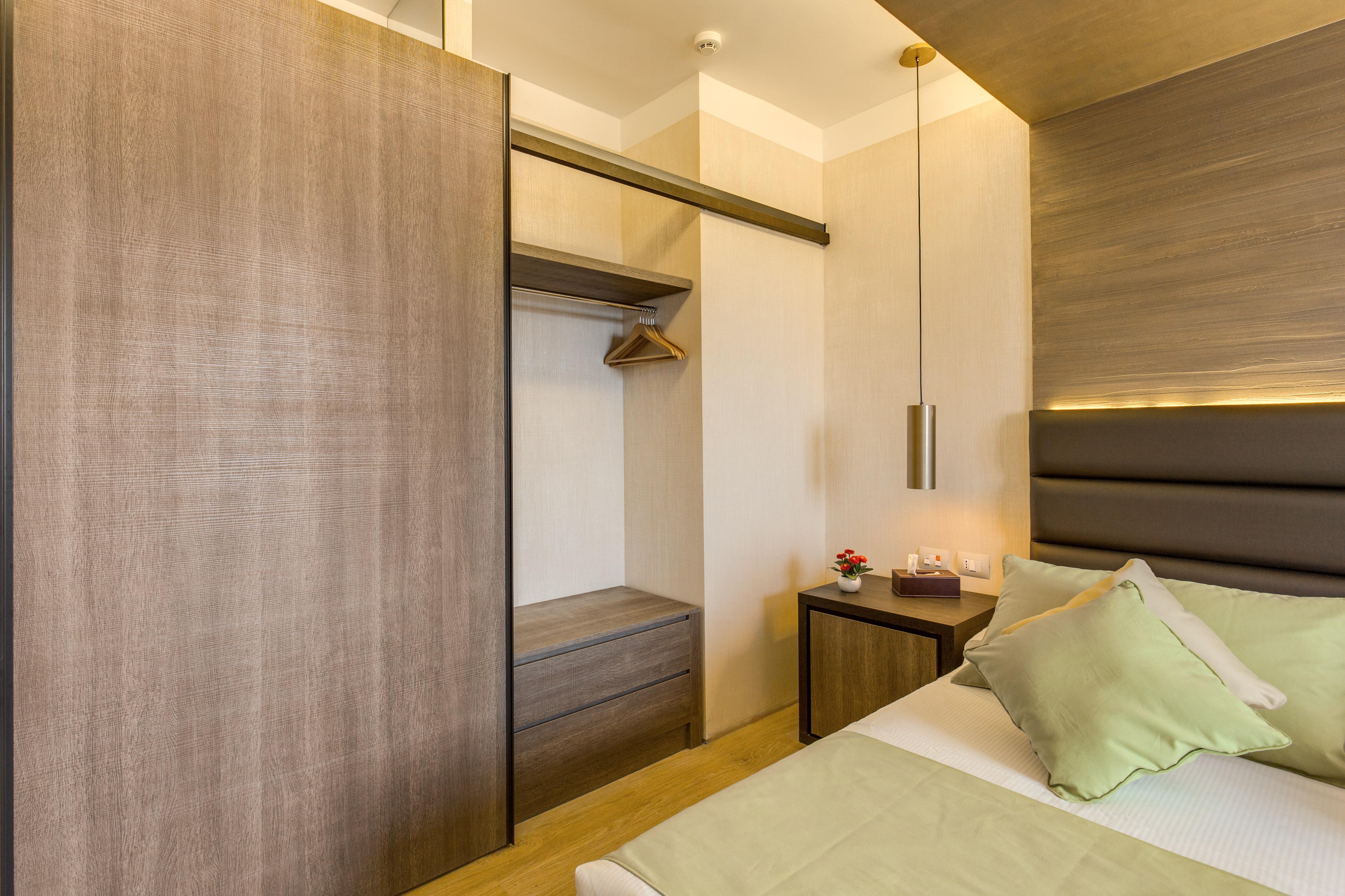 Warmthotel Hotel
